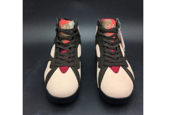 Shimmer Patta 7 Retro  Jordan AT3375-200 AT3375-200 0325